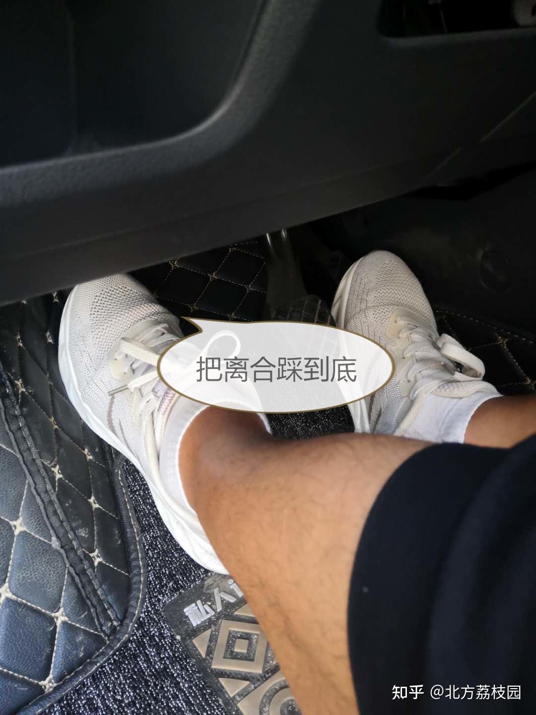 由r档挂n档为什么会抖_等红灯时挂n档还是p档_新手加减档打齿挂不进档位